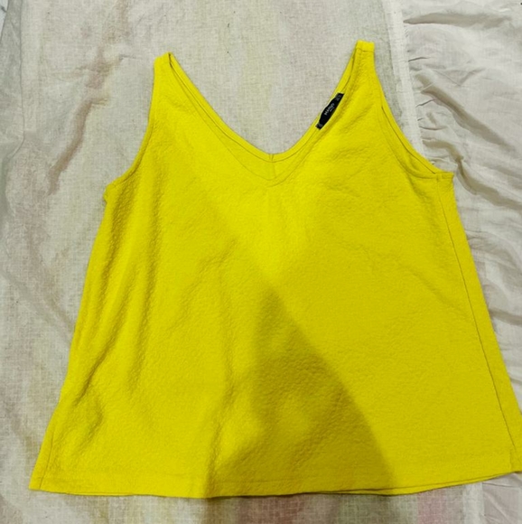 MANGO yellow textured top - Picture 11 of 15